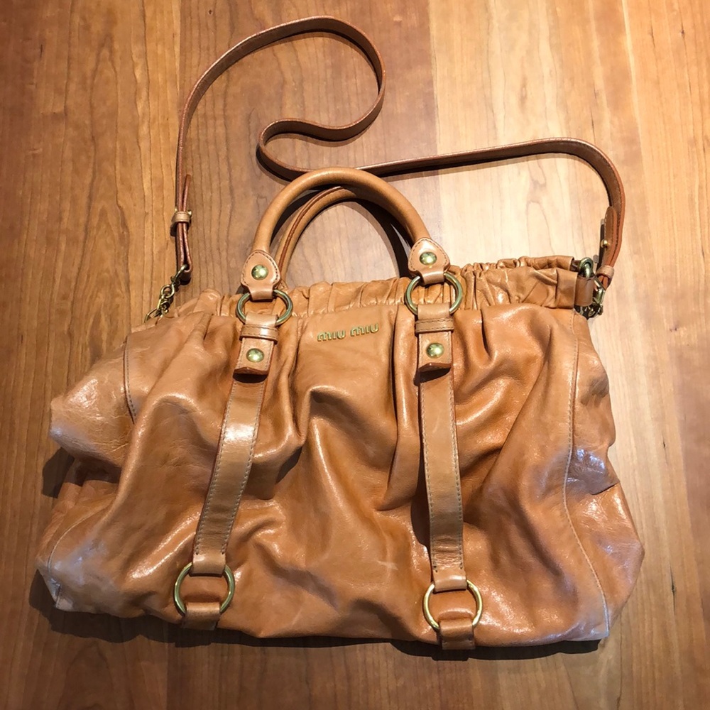 Miu Miu leather Handbag!!